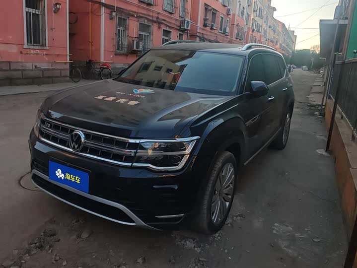 Фото 1 - Volkswagen Teramont Pro