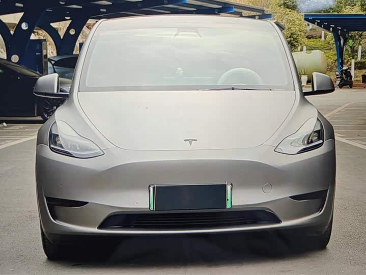 Фото 2 - Tesla Model Y