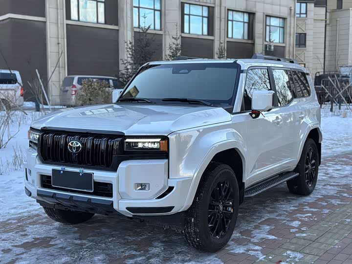 Фото 1 - Toyota Prado