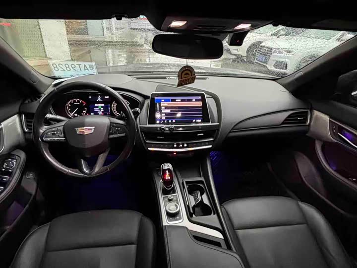 Фото 4 - Cadillac CT5