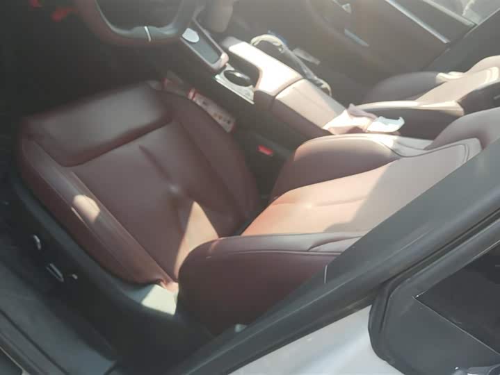 Фото 9 - Changan Deepal SL03