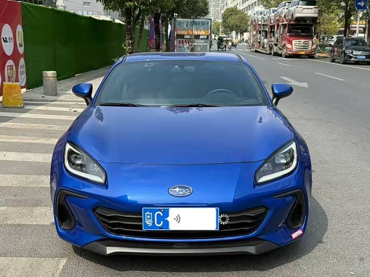 Фото 3 - Subaru BRZ