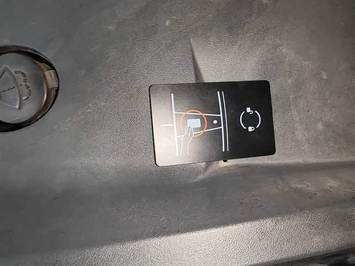 Фото 9 - Tesla Model Y