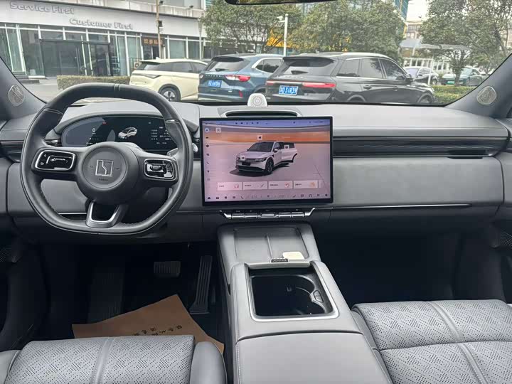 Фото 9 - Zeekr 7X