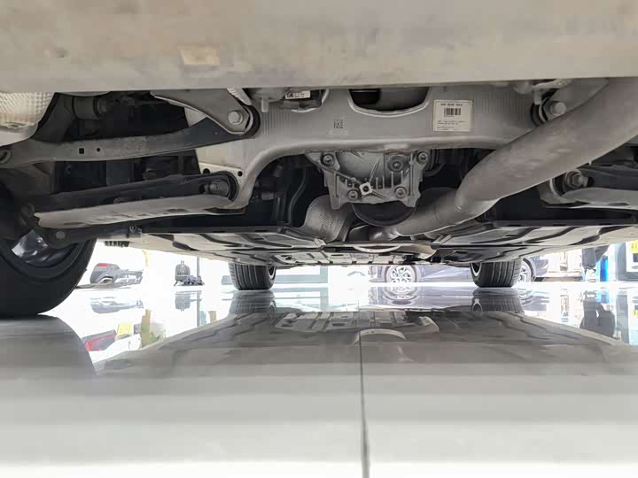 Фото 9 - BMW 5 Series