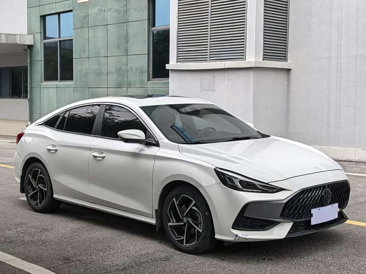 Фото 3 - MG Motor 5