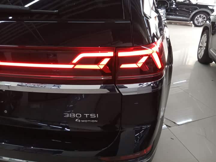 Фото 8 - Volkswagen Teramont Pro