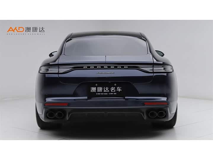 Фото 4 - Porsche Panamera