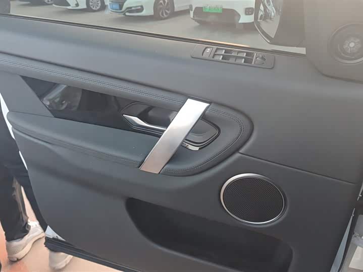 Фото 7 - Land Rover Discovery Sport