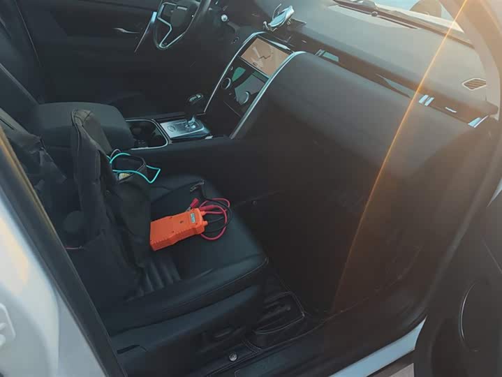 Фото 8 - Land Rover Discovery Sport