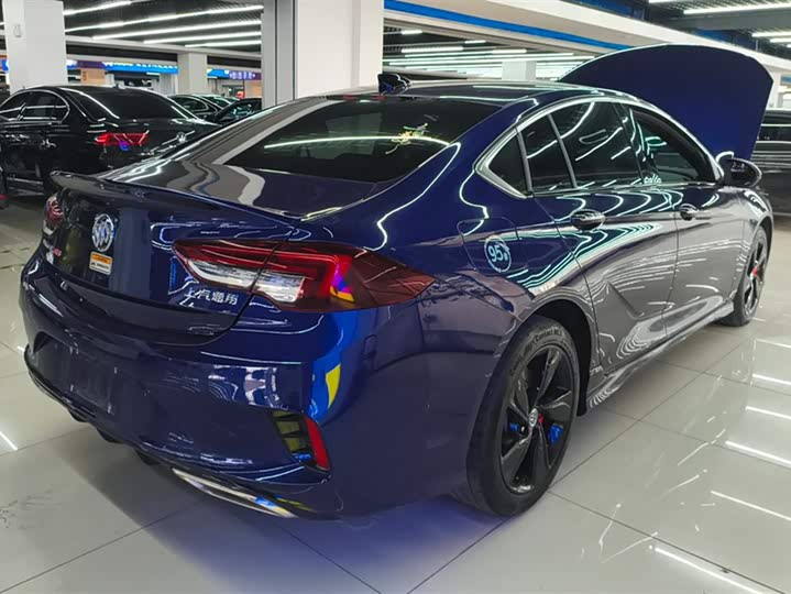 Фото 3 - Buick Regal