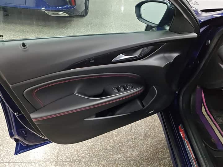 Фото 7 - Buick Regal