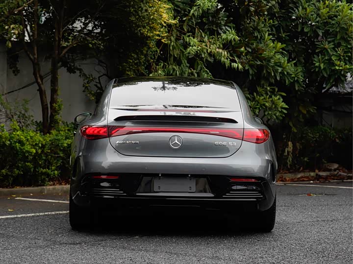 Фото 5 - Mercedes-Benz EQE AMG