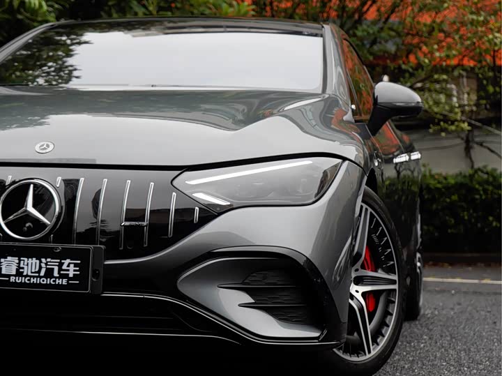 Фото 7 - Mercedes-Benz EQE AMG