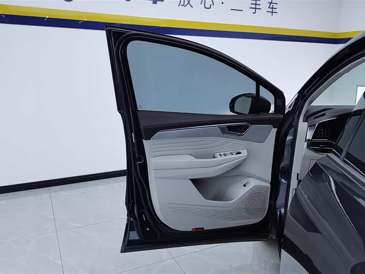 Фото 7 - Volkswagen Talagon