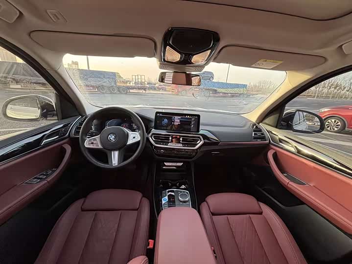 Фото 5 - BMW iX3