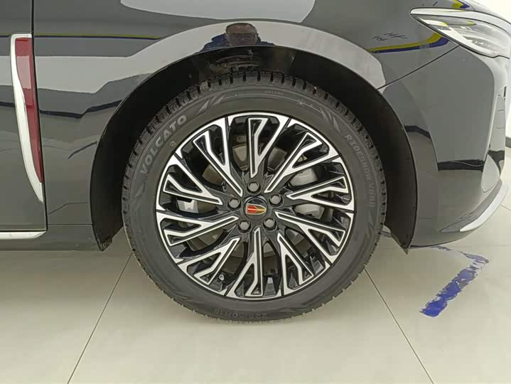 Фото 6 - Hongqi H5