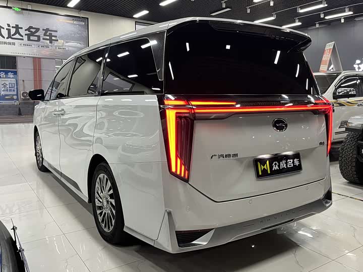 Фото 5 - GAC Trumpchi M8