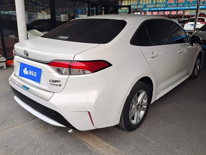 Фото 3 - Toyota Levin