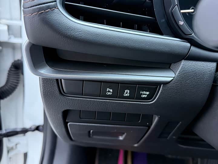 Фото 6 - Mazda 3 (Axela)