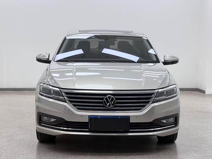 Фото 3 - Volkswagen Lavida