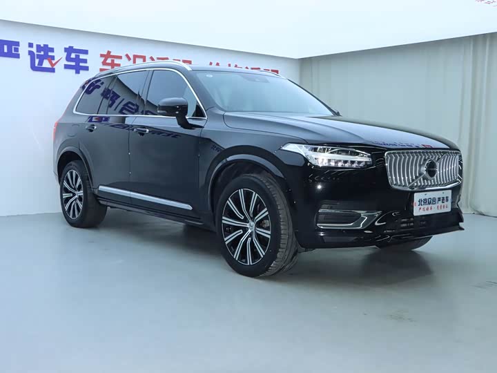 Фото 2 - Volvo XC90