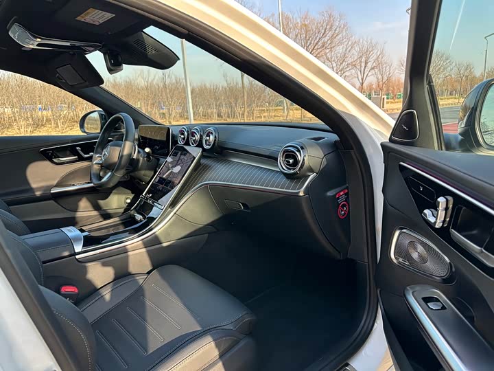 Фото 8 - Mercedes-Benz C-Class