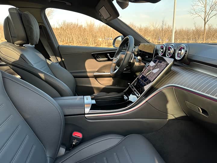 Фото 9 - Mercedes-Benz C-Class