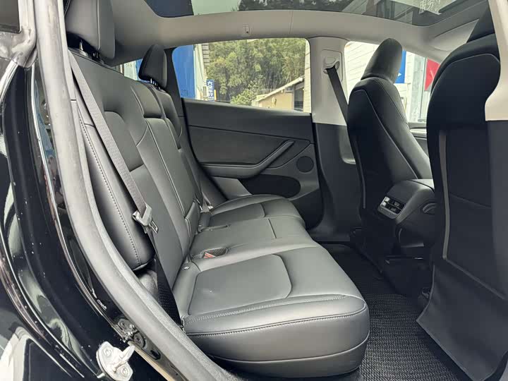 Фото 7 - Tesla Model Y