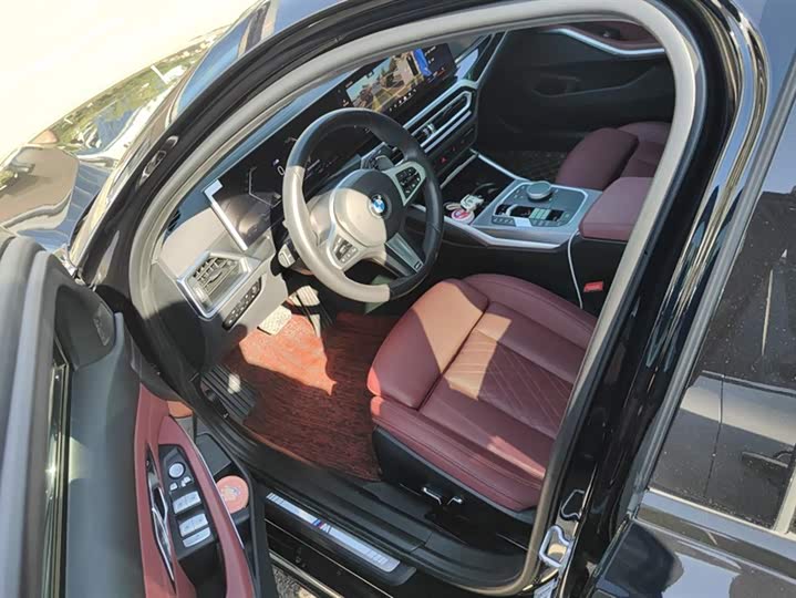 Фото 9 - BMW 3 Series