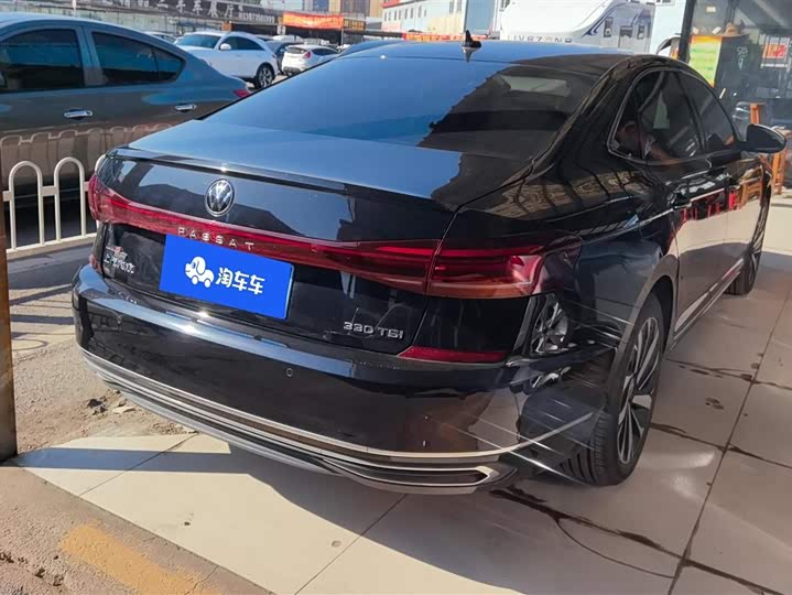 Фото 3 - Volkswagen Passat