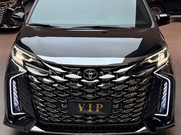 Фото 2 - Toyota Sienna