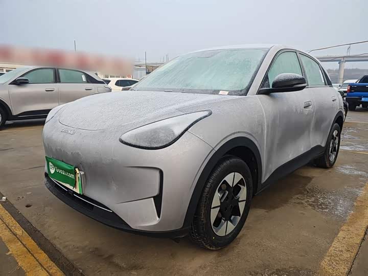 Фото 2 - Geely Galaxy Geome