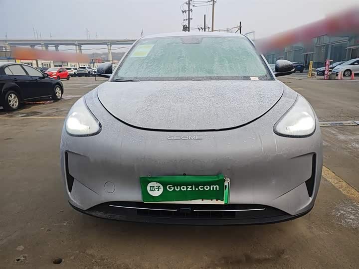 Фото 3 - Geely Galaxy Geome