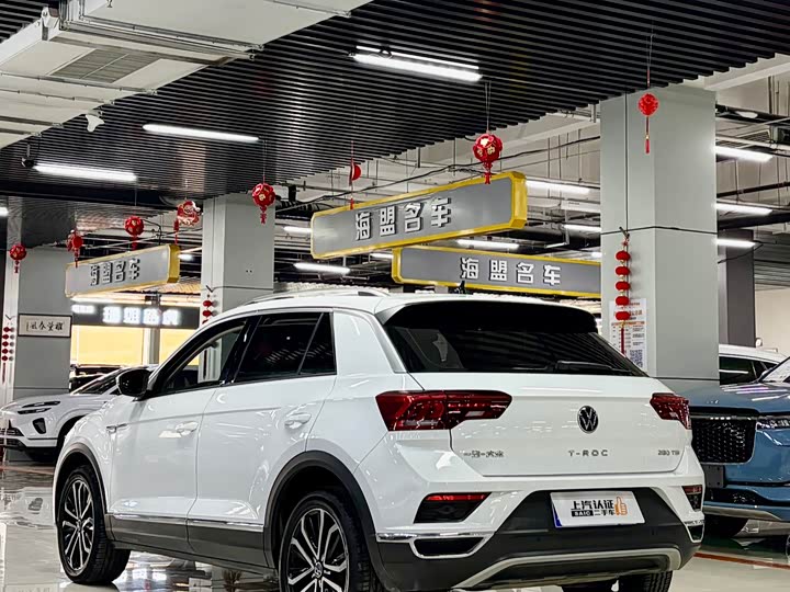 Фото 7 - Volkswagen T-Roc
