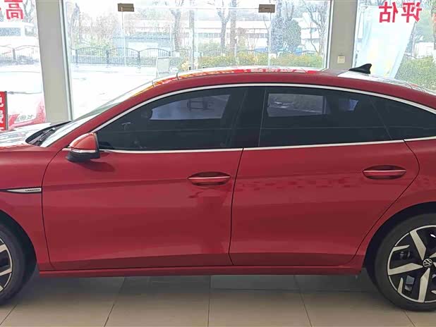 Фото 4 - Volkswagen Lamando L