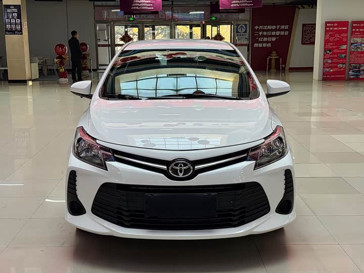 Фото 2 - Toyota Vios