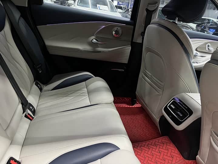 Фото 8 - Chery Arrizo 8