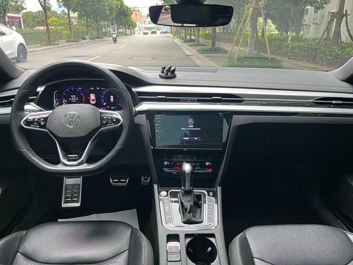 Фото 8 - Volkswagen CC