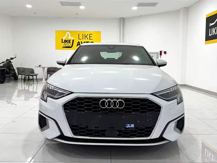 Фото 5 - Audi A3