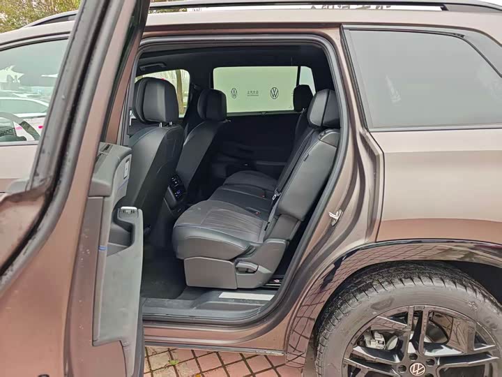 Фото 4 - Volkswagen Teramont Pro