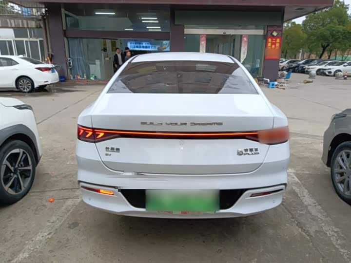 Фото 6 - BYD Qin Plus