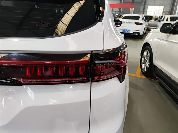 Фото 8 - Jetour X70 Plus