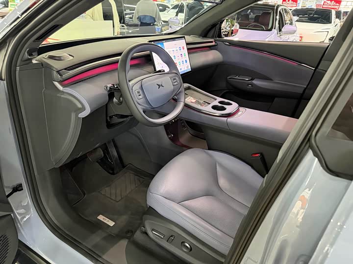 Фото 9 - XPeng G7