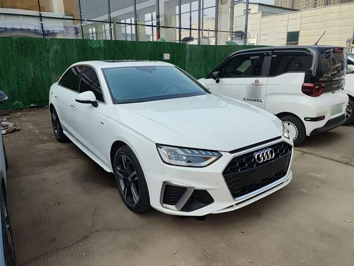 Фото 4 - Audi A4L