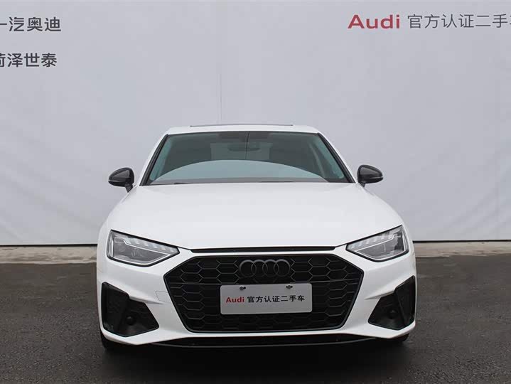 Фото 4 - Audi A4L