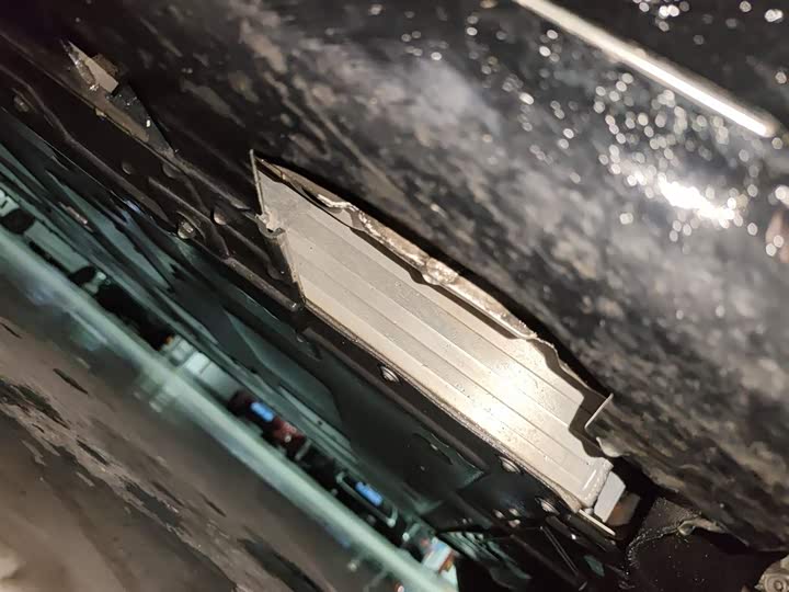 Фото 2 - Avatr 06