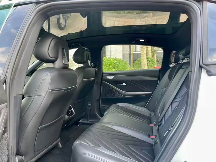 Фото 5 - Changan Deepal SL03