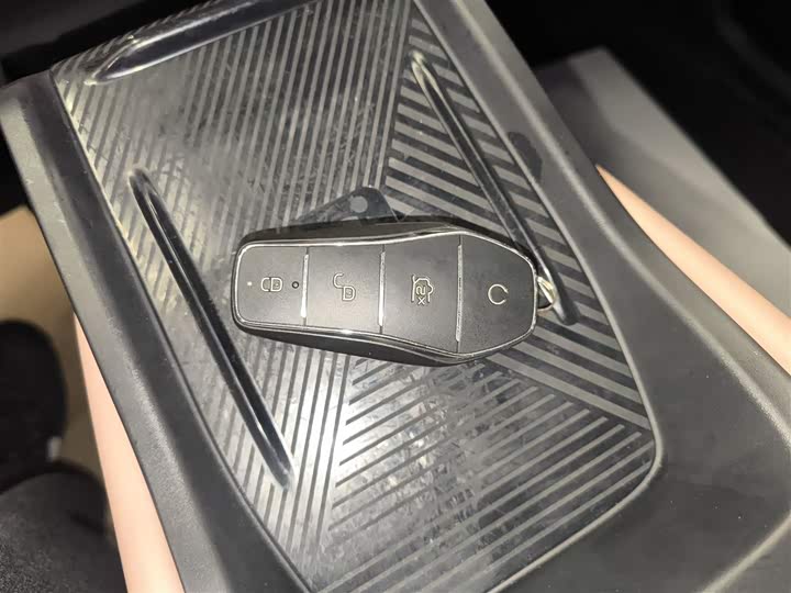 Фото 9 - BYD Seagull