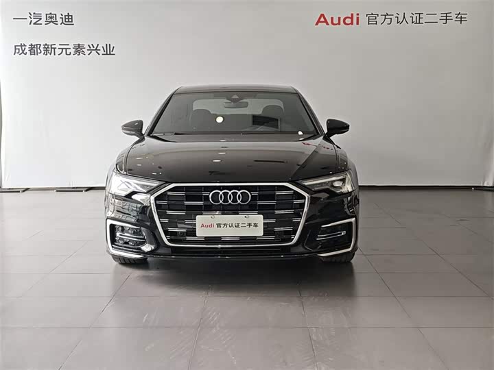 Фото 2 - Audi A6L